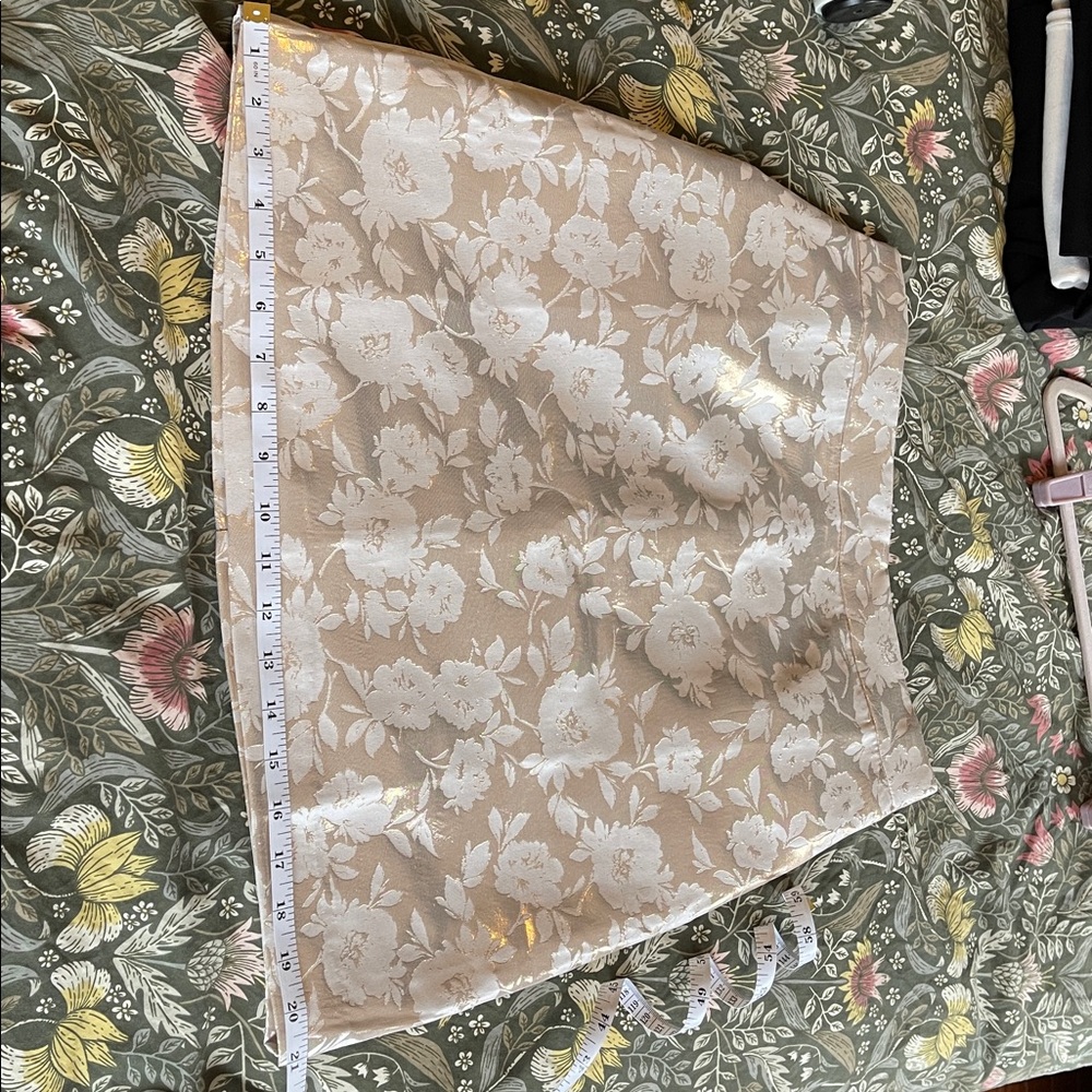 NWOT J. Crew Factory Floral Jacquard A Line‎ Skirt Metallic Gold Cream Size 4 - Picture 6 of 10